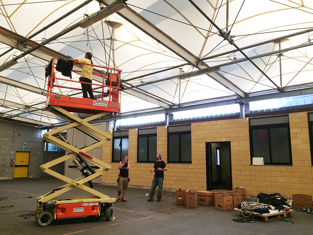 14-massimoburgio-burningmax-50shadesofgreen-salonecanapamilano2019-installation